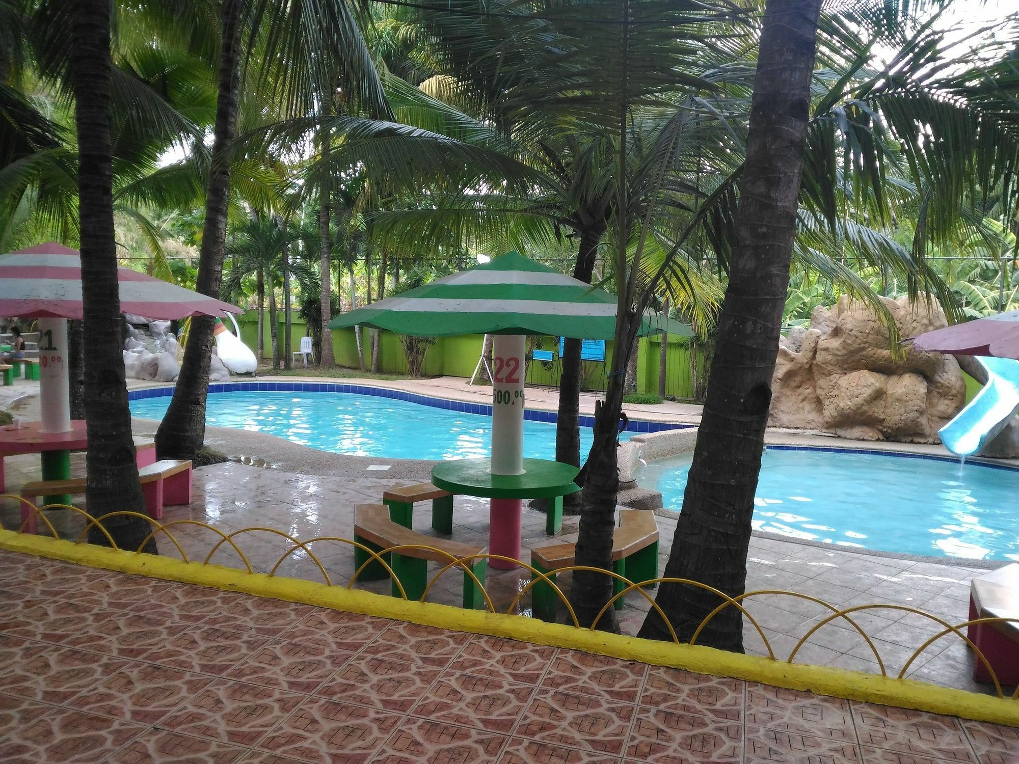 Tubod Flowing Water Resort Minglanilla Zewnętrze zdjęcie